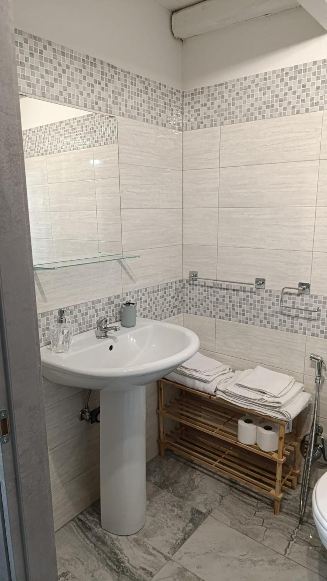 Porta Garibaldi 1 Otel Katanya Dış mekan fotoğraf